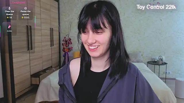 JulisSweet online show from May 23, 7:07 am