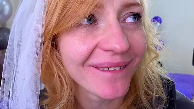 SquirtyAlisa online show from October 29, 8:08 pm