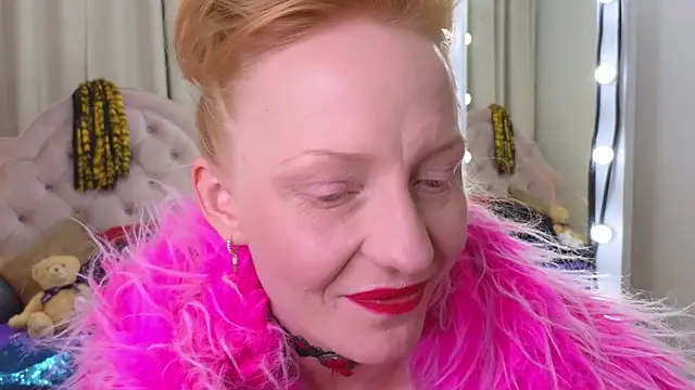 SquirtyAlisa online show from November 22, 12:32 am