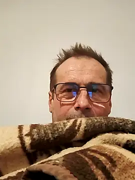 Snapshot of gendos777 chatting on January 7, 10:26 pm gendos777 online show from January 7, 10:26 pm