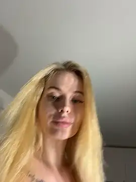 Vladamais online show from February 25, 8:30 pm