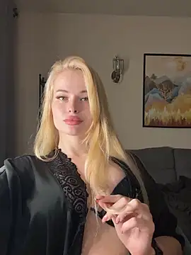 Vladamais online show from November 5, 3:59 pm