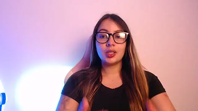 Snapshot of lalawhitte chatting on January 15, 9:40 pm lalawhitte online show from January 15, 9:40 pm