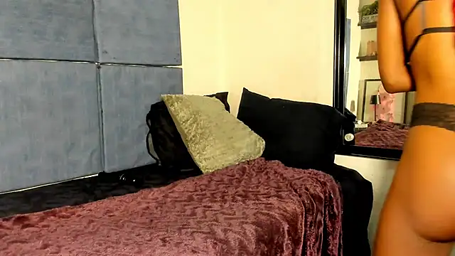 Ebonydollxx online show from April 13, 12:25 am