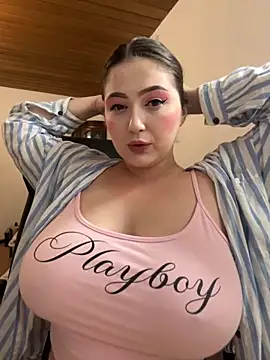 Kamilla Loop online show from October 1, 8:57 pm