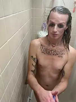 Snapshot of Cutetrans90 chatting on February 14, 4:26 am Cutetrans90 online show from February 14, 4:26 am