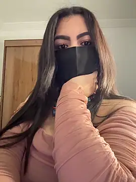 Hot-Sarah-arab online show from March 4, 8:05 pm