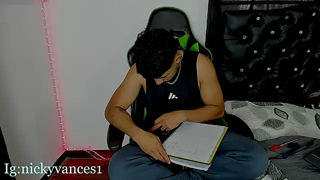 nicky vances online show from February 24, 5:03 pm