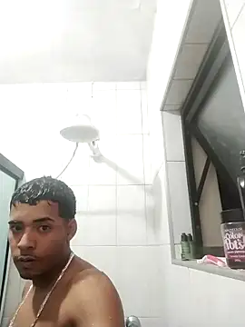 Snapshot of Malvadaozscp chatting on February 18, 12:08 am Malvadaozscp online show from February 18, 12:08 am