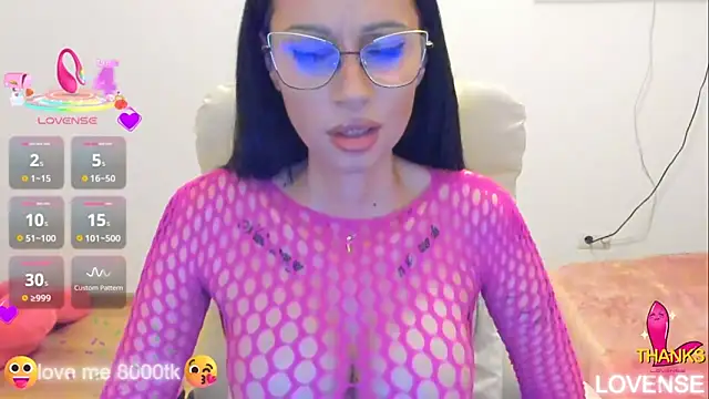 kissnicol32 online show from November 23, 6:51 pm