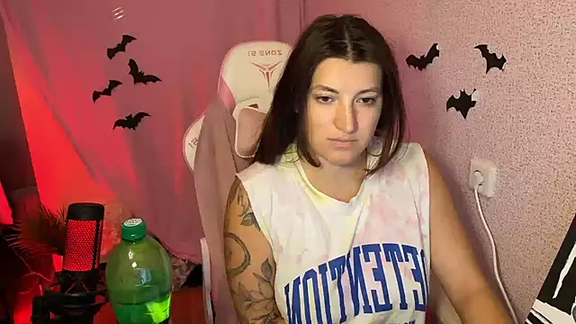 Katrin  kiss online show from November 1, 2:11 pm