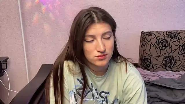 Katrin  kiss online show from June 2, 12:05 pm