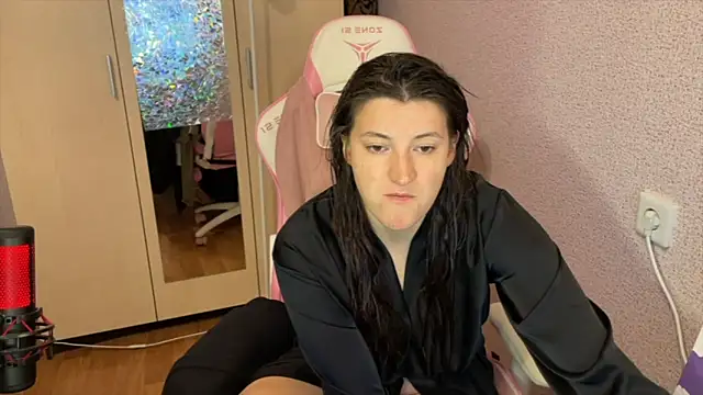 Katrin  kiss online show from April 14, 3:39 pm