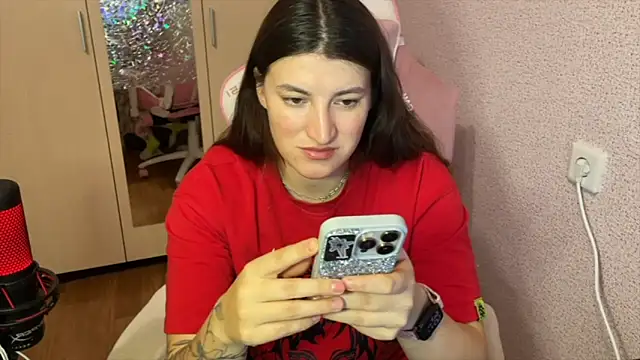 Katrin  kiss online show from February 12, 4:40 pm