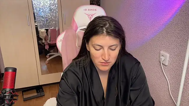 Katrin  kiss online show from July 1, 2:39 pm