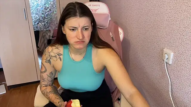 Katrin  kiss online show from March 26, 12:03 pm