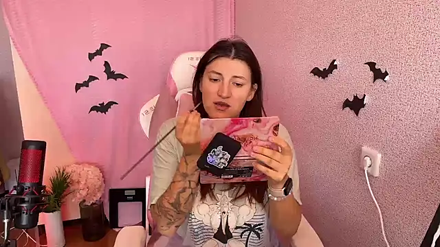 Katrin  kiss online show from October 29, 8:24 am