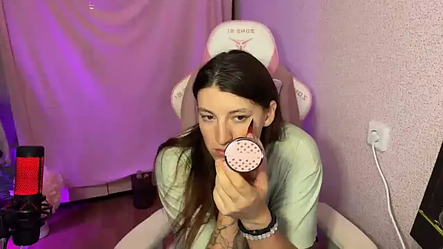 Katrin  kiss online show from November 14, 7:39 pm