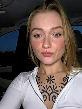 Goldloeckchen159 online show from December 1, 3:46 pm