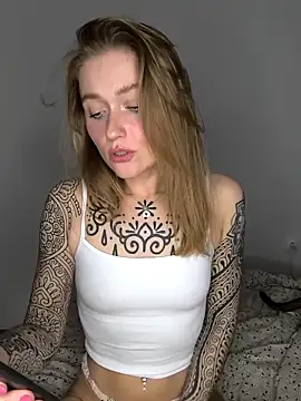 Goldloeckchen159 online show from March 10, 10:25 pm