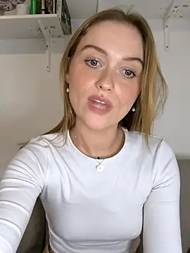 Goldloeckchen159 online show from November 10, 7:19 pm