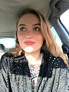 Goldloeckchen159 online show from February 9, 1:46 pm