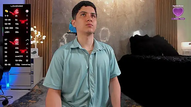 Snapshot of Brat_ chatting on November 28, 2:28 pm Brat online show from November 28, 2:28 pm