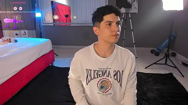 Brat  online show from February 28, 9:14 pm