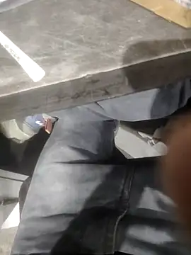 Veer555 online show from March 15, 4:25 pm