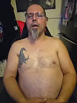 KrazyLegz online show from February 8, 6:49 pm