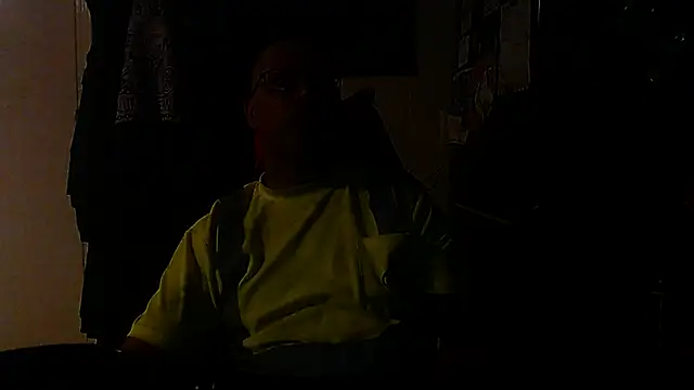 Snapshot of KrazyLegz chatting on September 19, 10:47 pm KrazyLegz online show from September 19, 10:47 pm