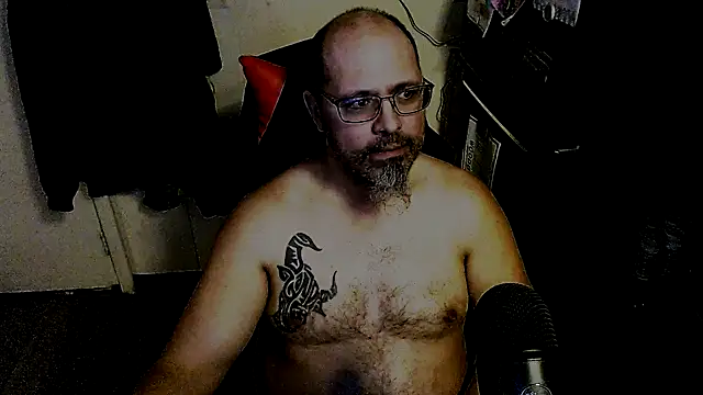 KrazyLegz online show from December 20, 2:58 am