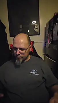 KrazyLegz online show from January 11, 2:40 am