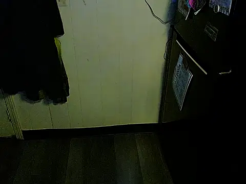 KrazyLegz online show from December 22, 7:36 pm