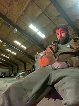 bigJohnson223 online show from January 20, 9:32 pm