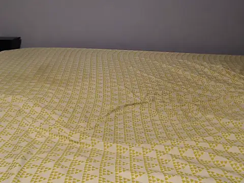 Gweneve online show from November 29, 8:14 am