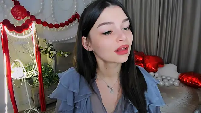 ContinentOfTranquility online show from March 10, 4:38 am