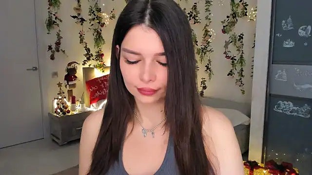 ContinentOfTranquility online show from December 16, 1:10 am