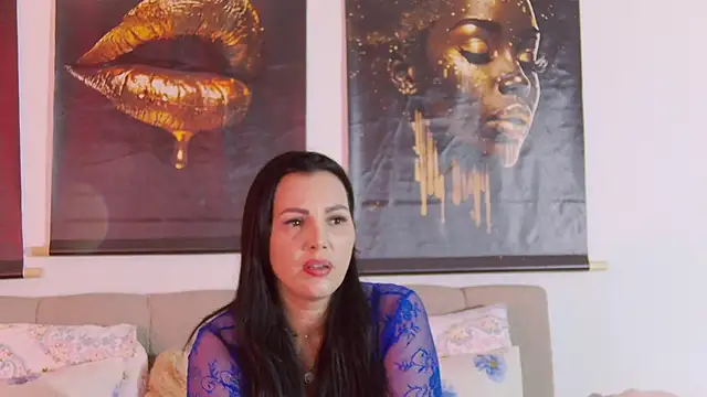 ReiyaRey online show from March 6, 9:54 pm