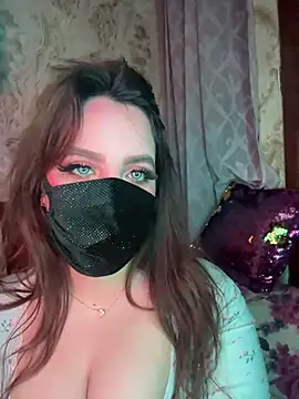 Snapshot of AMBER_SEXY99 chatting on February 21, 12:01 am AMBER SEXY99 online show from February 21, 12:01 am