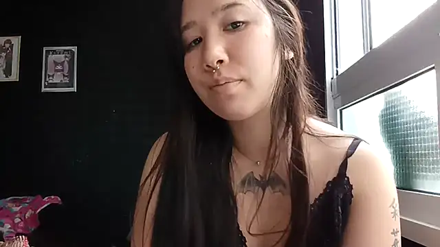 Snapshot of Japabaixinha chatting on October 13, 11:01 am Japabaixinha online show from October 13, 11:01 am