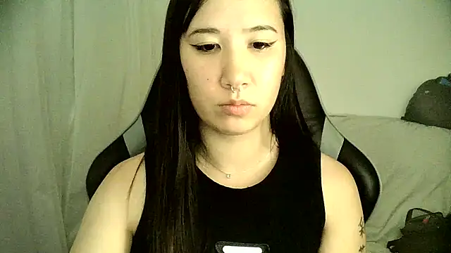 Snapshot of Japabaixinha chatting on March 19, 11:47 pm Japabaixinha online show from March 19, 11:47 pm