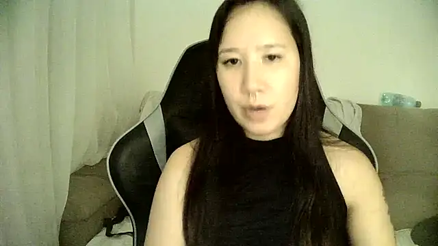 Snapshot of Japabaixinha chatting on March 19, 3:52 am Japabaixinha online show from March 19, 3:52 am