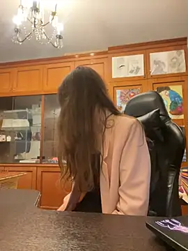 Lori Foxy online show from December 20, 5:51 pm