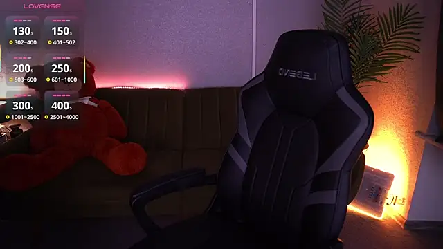 MilaSecrett online show from December 19, 2:19 pm