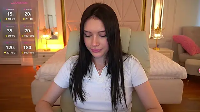 MilaSecrett online show from May 25, 6:34 am