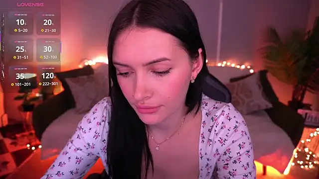 MilaSecrett online show from March 17, 2:53 pm