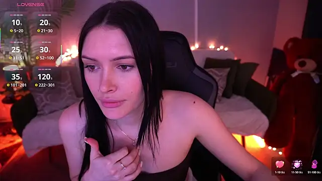 MilaSecrett online show from April 14, 1:49 pm