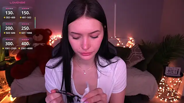 MilaSecrett online show from February 28, 2:28 pm