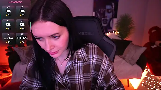 MilaSecrett online show from April 3, 2:34 pm